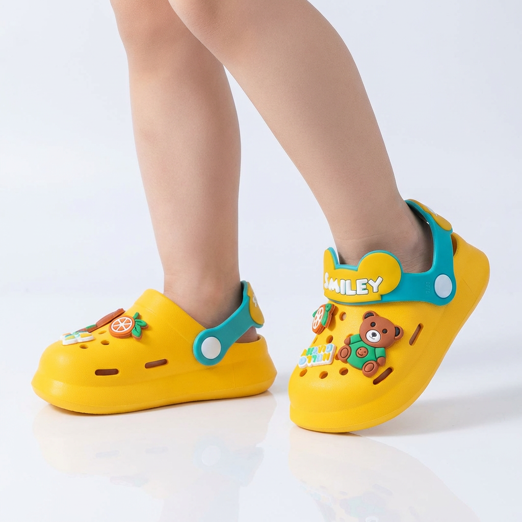 Smiley Rubber Jelly Clogs for Children Age 1-7 Years
