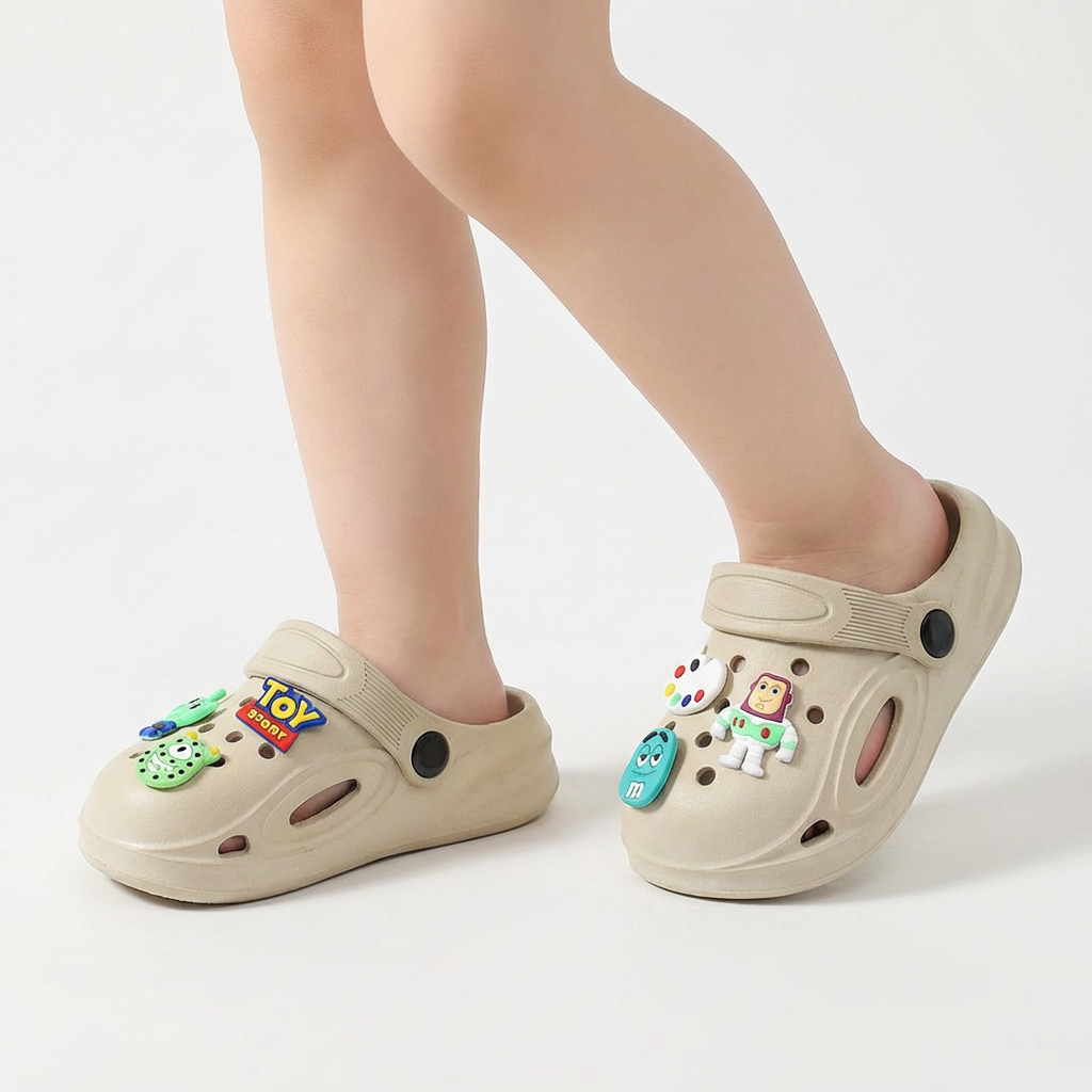 Zuecos de goma espacial para niños (de 1 a 6 años)