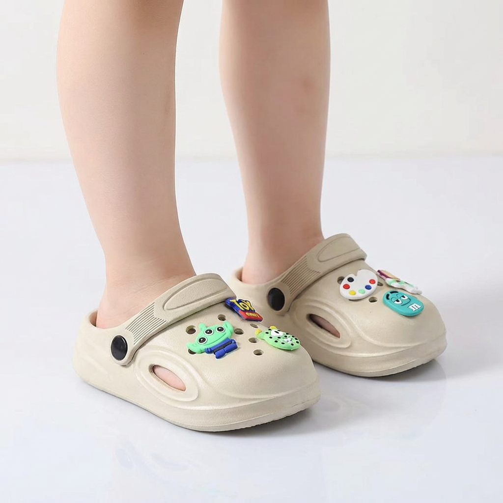 Zuecos de goma espacial para niños (de 1 a 6 años)